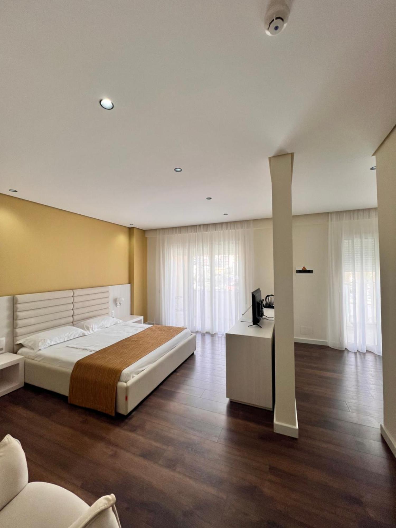 Hotel Mini Hotel&maxi
