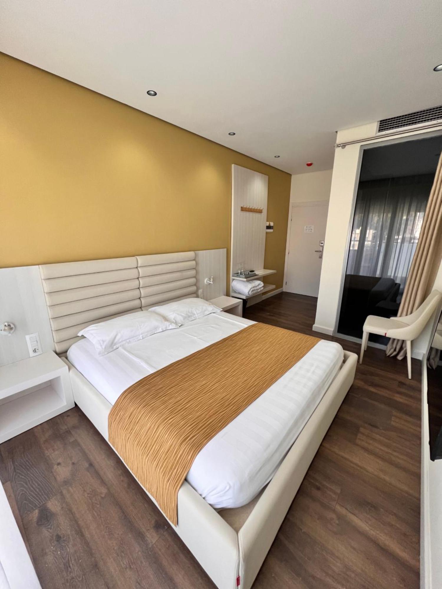 Hotel Mini Hotel&maxi *