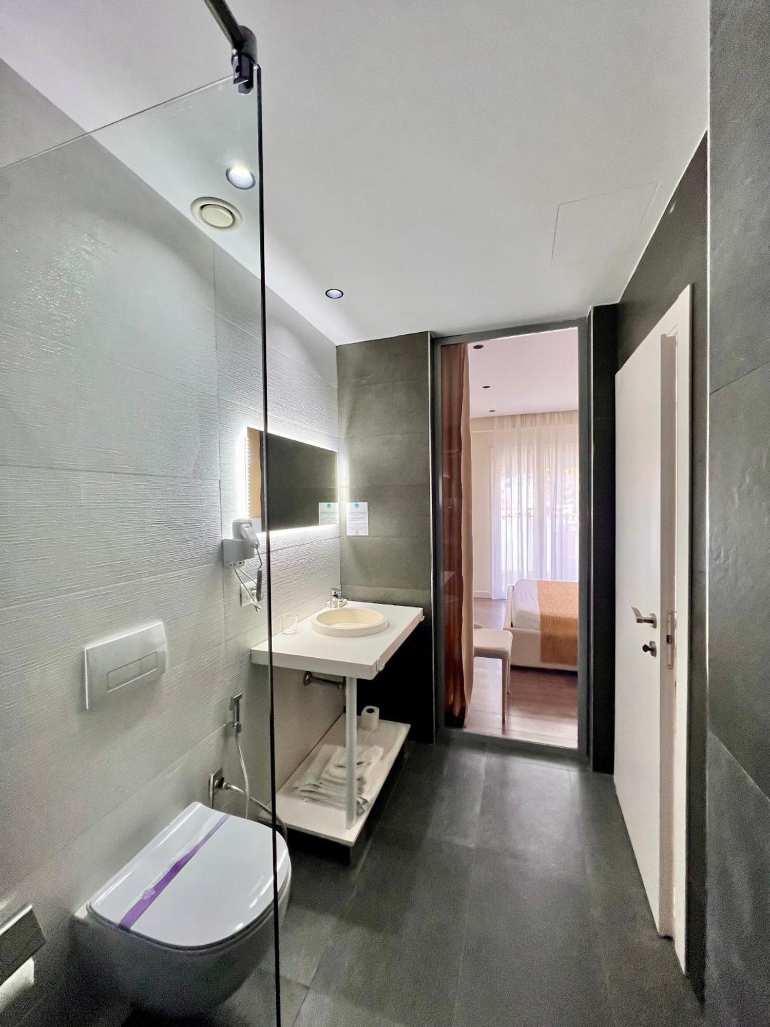 Mini Hotel&maxi Hotel *